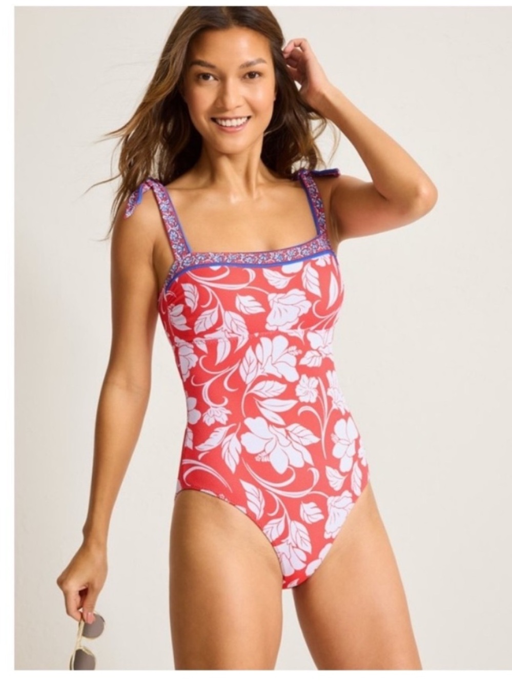 NWT Tommy Bahama Island
Cays Fiori Square-Neck One-Piece
Swimsuit